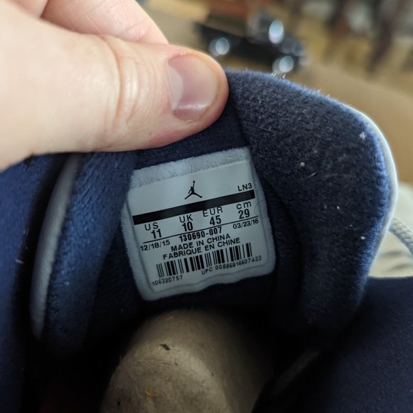 Jordan 12 Retro UNC - Picture 3 of 13